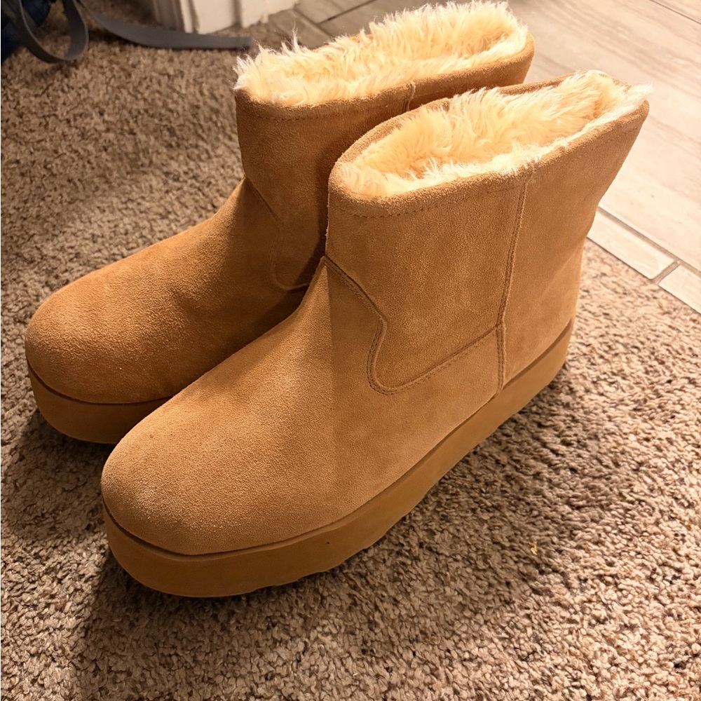 Tan Suede Women's Boots